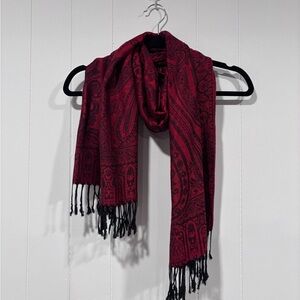 Elegant Paisley Red Scarf